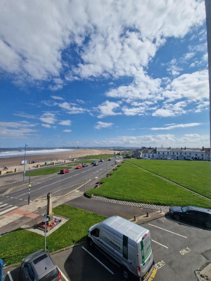 2 The Green, Exceptional Large House, Sea Views Loads Of Bathrooms ซีตันคาริว ภายนอก รูปภาพ