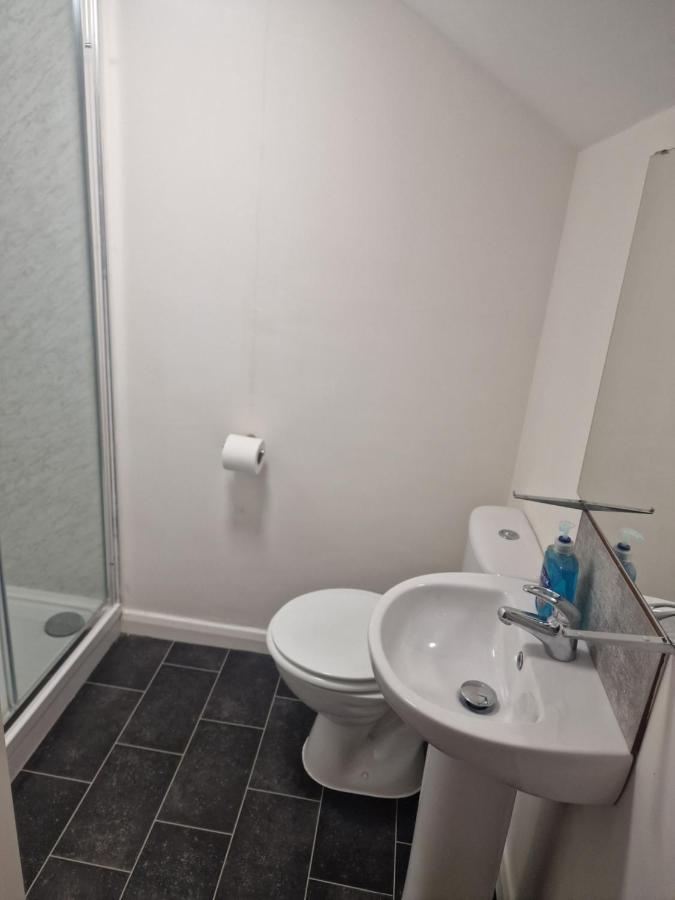 2 The Green, Exceptional Large House, Sea Views Loads Of Bathrooms ซีตันคาริว ภายนอก รูปภาพ
